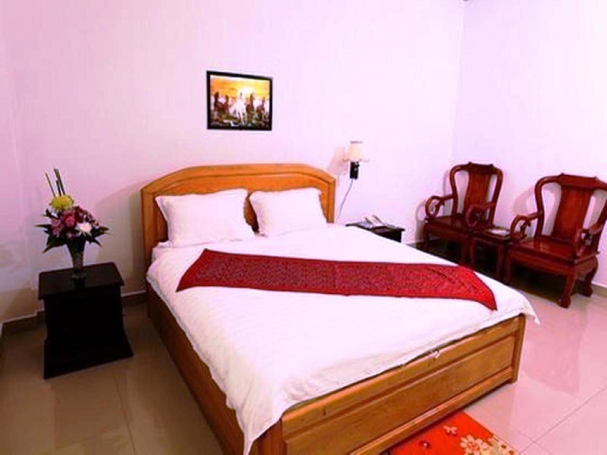 ויינטיאן Douangpraseuth Hotel מראה חיצוני תמונה