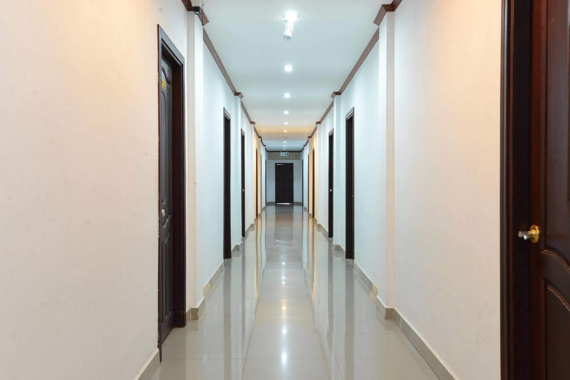 ויינטיאן Douangpraseuth Hotel מראה חיצוני תמונה