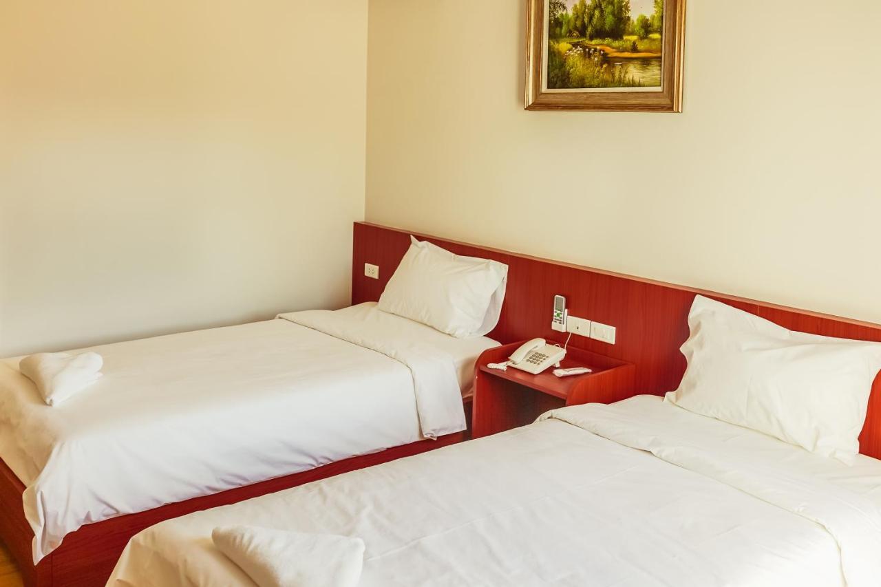 ויינטיאן Douangpraseuth Hotel מראה חיצוני תמונה