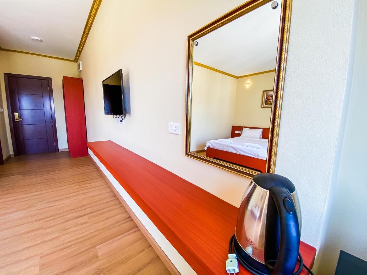 ויינטיאן Douangpraseuth Hotel מראה חיצוני תמונה
